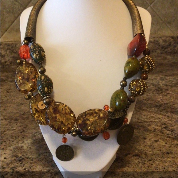 Treska Necklace. - Picture 6 of 12